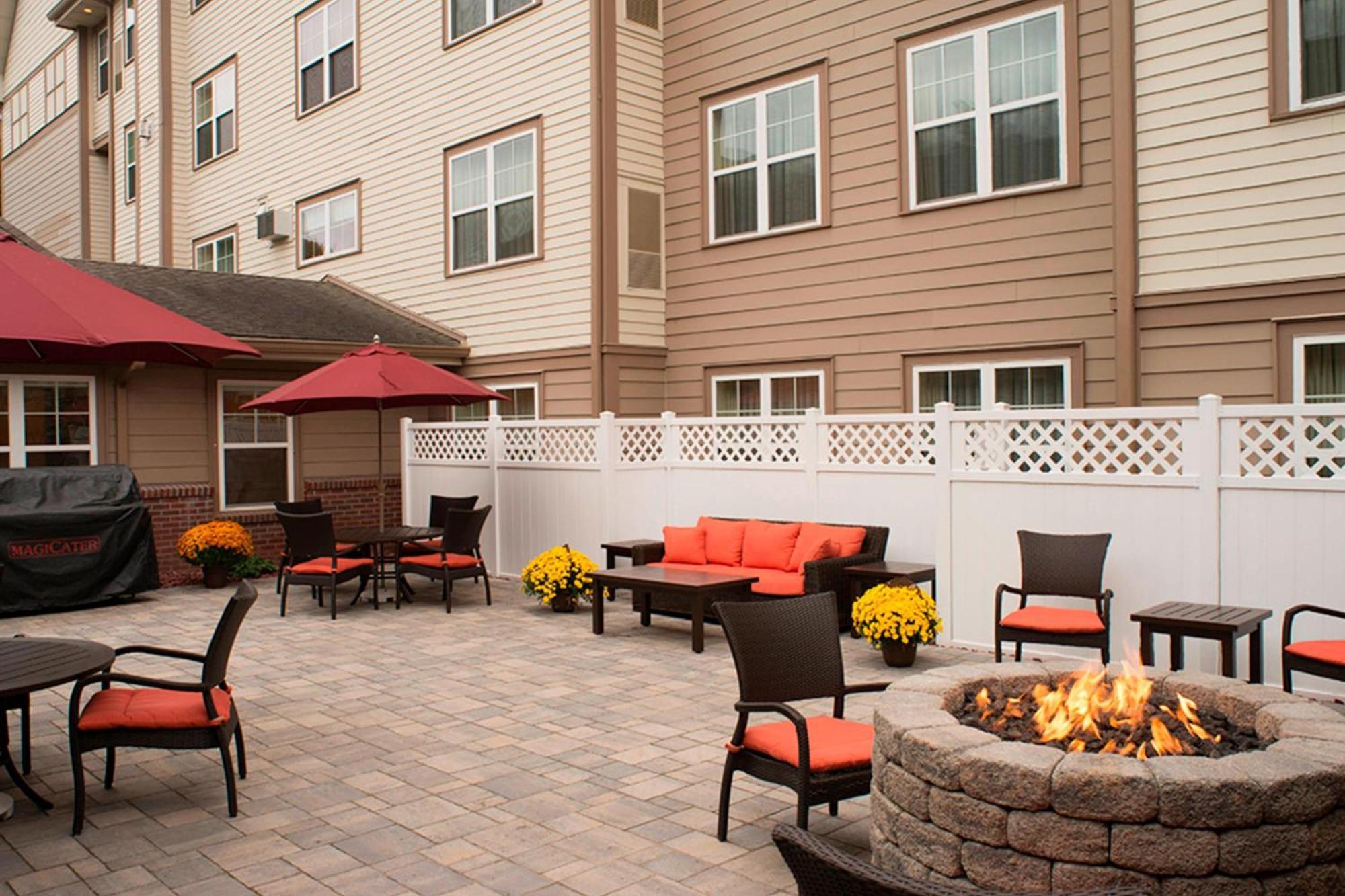 Residence Inn By Marriott Saratoga Springs Exterior photo